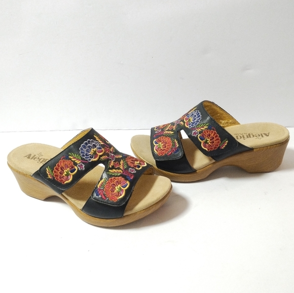 Alegria Shoes - Alegria 9-9.5/Eur 39 Linn Black Floral Embroidered Needles & Pins Wedge Sandal